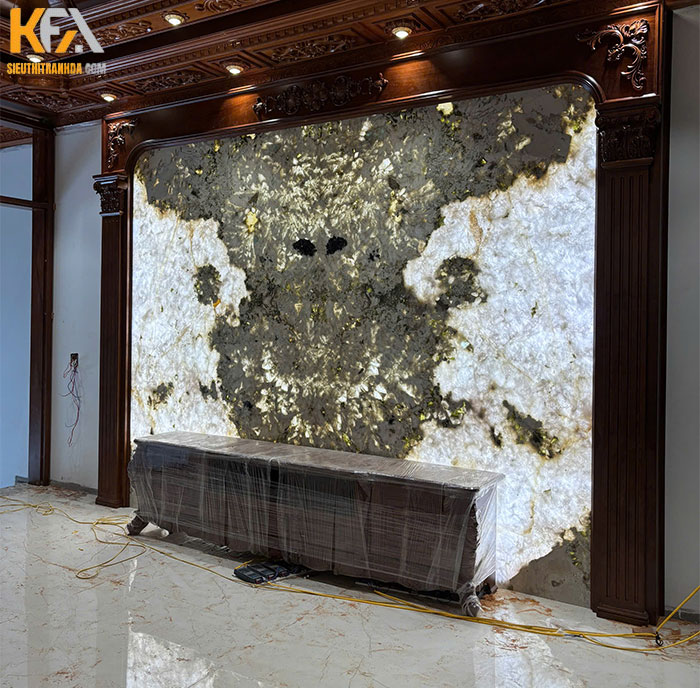 Tranh đá đối xứng xuyên sáng TDDX-TC011